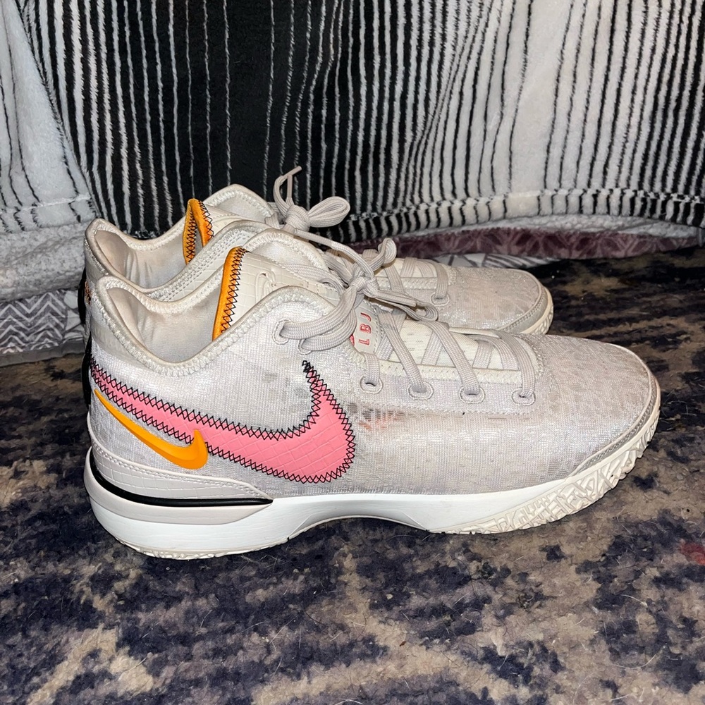 Nike Cream Sneakers with Pink and Orange Details